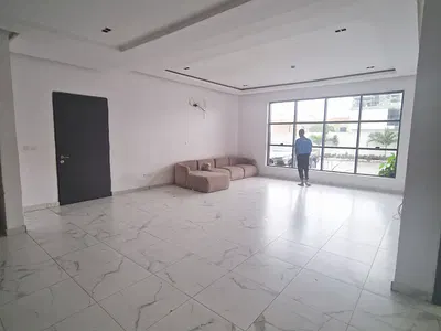 3 Bedroom Apartment with BQ