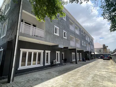 Spacious 4 Bedroom Terraced Duplex