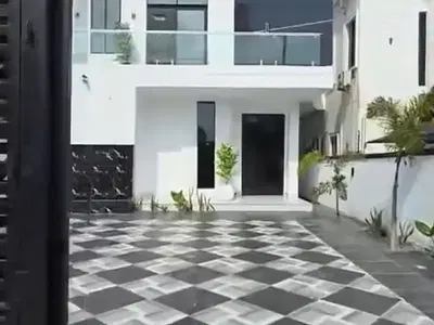 5 Bedroom Detached Duplex with BQ & Pool