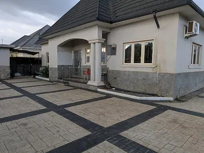 3 Bedroom Penthouse Bungalow with 2 BQ