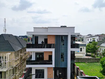 6 Bedrooms Detached Duplex with Smart Features, Elevator, Cinema, Pool