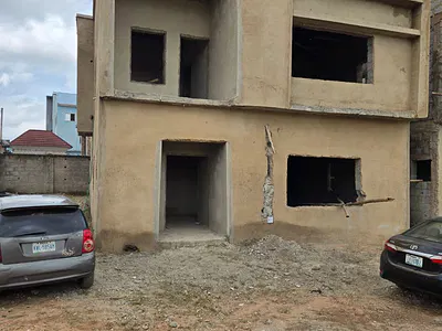 4 Bedroom Semi Detached Duplex