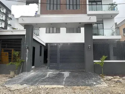 2 Bedroom Apartment with Gym