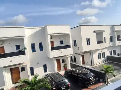 Luxury 4 Bedroom Terrace Duplex with BQ and Excellent Facility