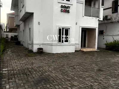 5 Bedroom Detached Duplex with BQ