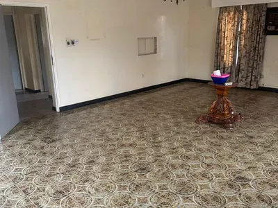Nice and Spacious 3 Bedroom Detached Bungalow