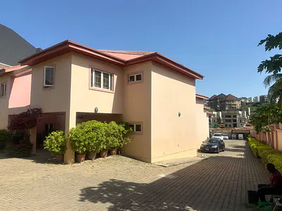 4 Bedroom Terrace Duplex Suited for Both Residential and Office Space