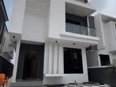 5 Bedroom Detached Duplex with Pool & BQ