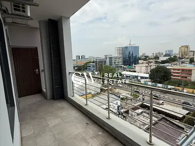 3-Bedroom Waterfront Apartment with BQ