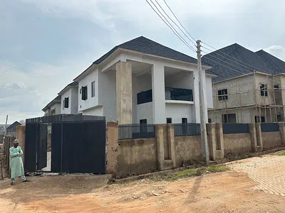 6 Bedroom Standalone Duplex