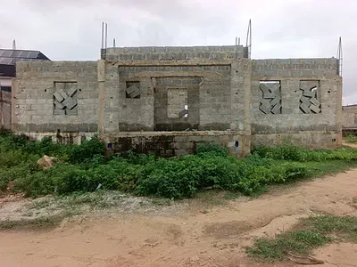 Luxury 4bedroom Detached Duplex Carcass in Lugbe. Abuja -- Nigeria.