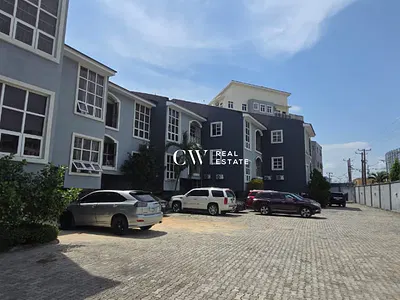 4 Bedroom Terrace with Mini Flat