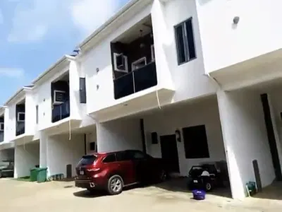 Beautiful 4bedroom Semi Detached Duplex with BQ