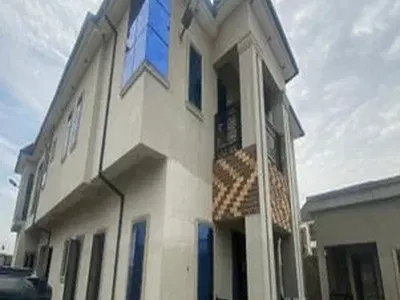 Recently Built 2 Bedroom Flat