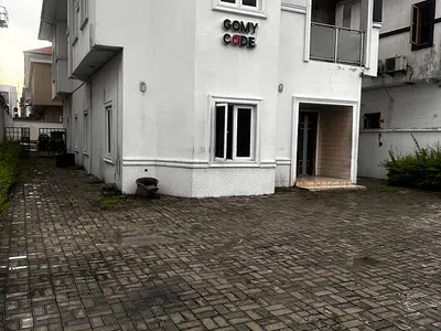 Commercial 5bedroom Fully Detached Duplex + BQ