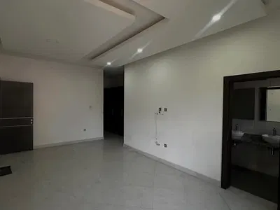Units of 3 Bedroom Apartment