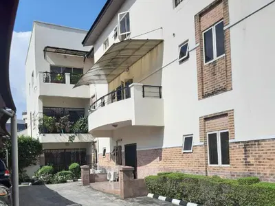 Specious 4 Bedroom Flat with a BQ