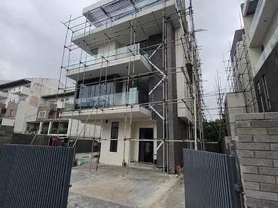 Luxury 6 Bedroom Detached Duplex + BQ, Pool, Gym, Elevator