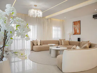 Luxury 3 Bedroom Apartment