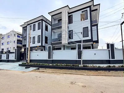 Stunning 2&3 Bedroom Apartments in a Serene Environment