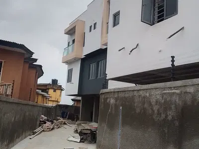 Newly Built 4 Bedroom Semi Detached House with BQ