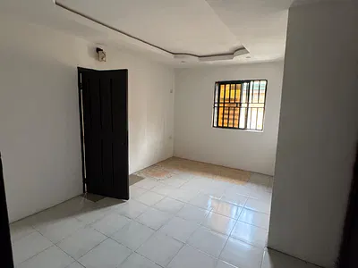 Spacious 2 Bedroom Apartment