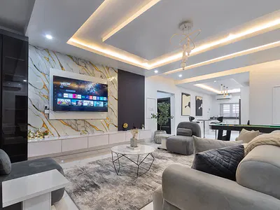 S & S Cherry Apartments
