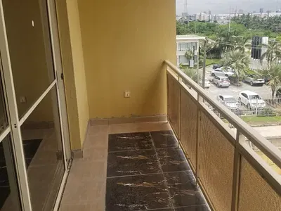 Newly Renovated 3 Bedroom Apartment
