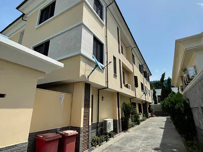 Premium 2 Bedroom Apartment No BQ