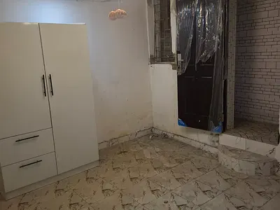 To Let -- Spacious Self-Contained Apartments in Alapere Well-Maintained