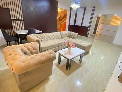 Well Maintained 4 Bedroom Flat with BQ