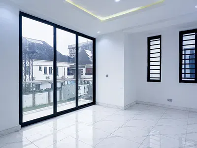 Spacious 3 Bedroom Apartment in a Secured Estate