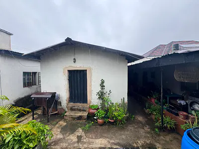 A Demolishable Bungalow on a Full Plot
