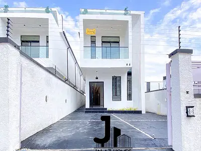 Brand New 5 Bedroom Fully Detached Duplex