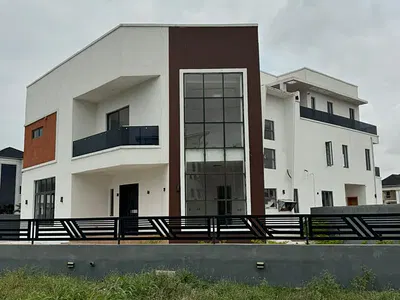 Luxury 6 Bedrooms Detached Duplex with Swimming Pool, Penthouse and BQ