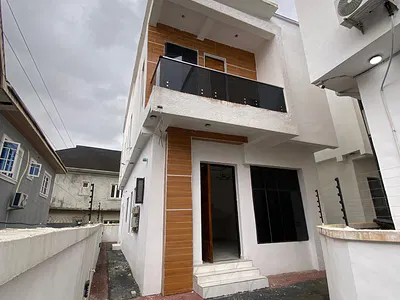 4bedroom Duplex with BQ