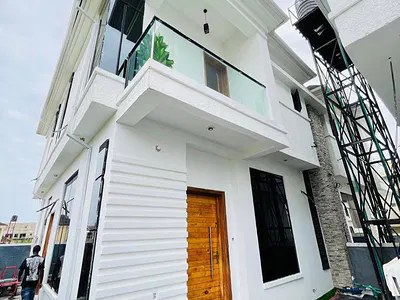 Luxury 4 Bedroom Semi- Detached Duplex +BQ — Lekki, Lagos