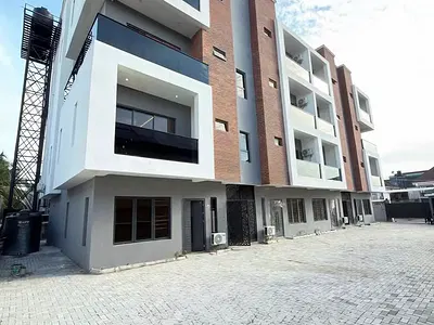 3 Bedroom Maisonette with BQ