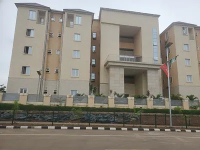 2 Bedroom Flat