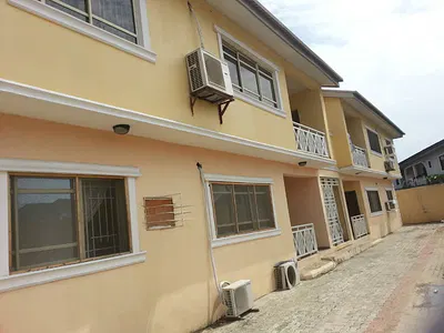 4 Unit of 3bedroom Flat