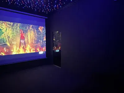 Luxury 2 Bedroom Apartment with Private Cinema