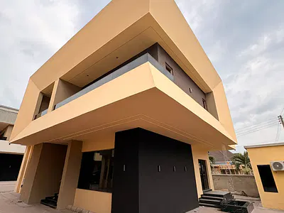 Luxuriously Finished 4-Bedroom Duplex with BQ + Water Fountain