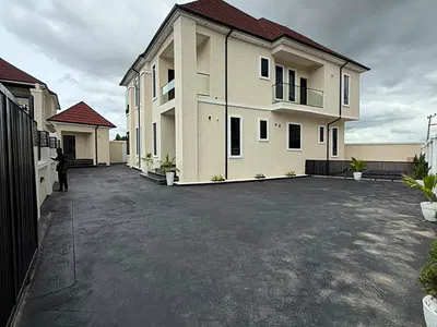 Brand New 2 Units 4 Beds Detached Duplex, 1 BQ & Pool
