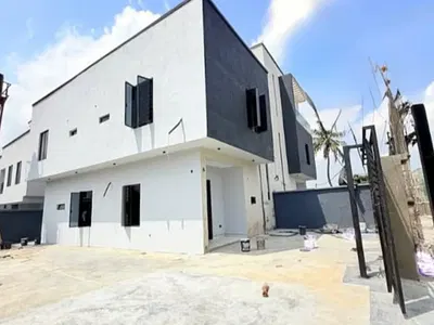 Newly Built 3 Bedroom Semi Detached Duplex with BQ