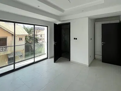 Luxury 2bedroom Apartment with Swimming Pool on 2nd Floor