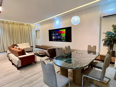 Exquisitely Built 3 Bedroom Apartment