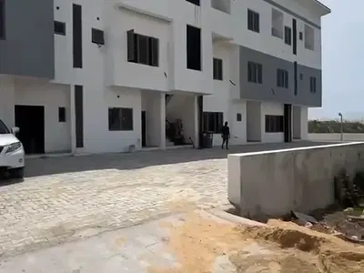 4 Bedroom Penthouse Apartment — Lekki, Lagos
