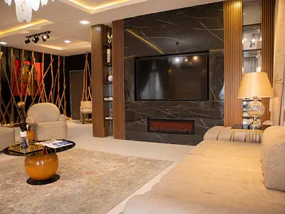 Contemporary and Tastefully Fully Furnished 3 Bedroom