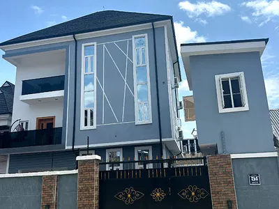Beautifully Finished&fully Furnished 4-Bedroom Duplex