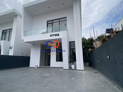 5 Bedroom Fully Detached Duplex